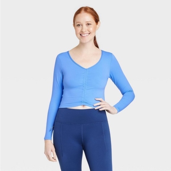 Women's Flex Shirred Cropped Long Sleeve T
Shirt All in Motion Vibrant B… - Picture 1 of 4